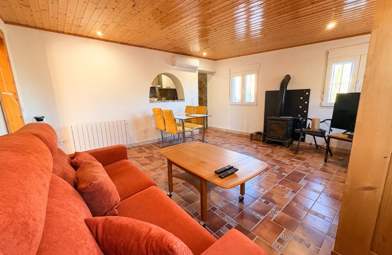 Resale - Villa - Crevillente