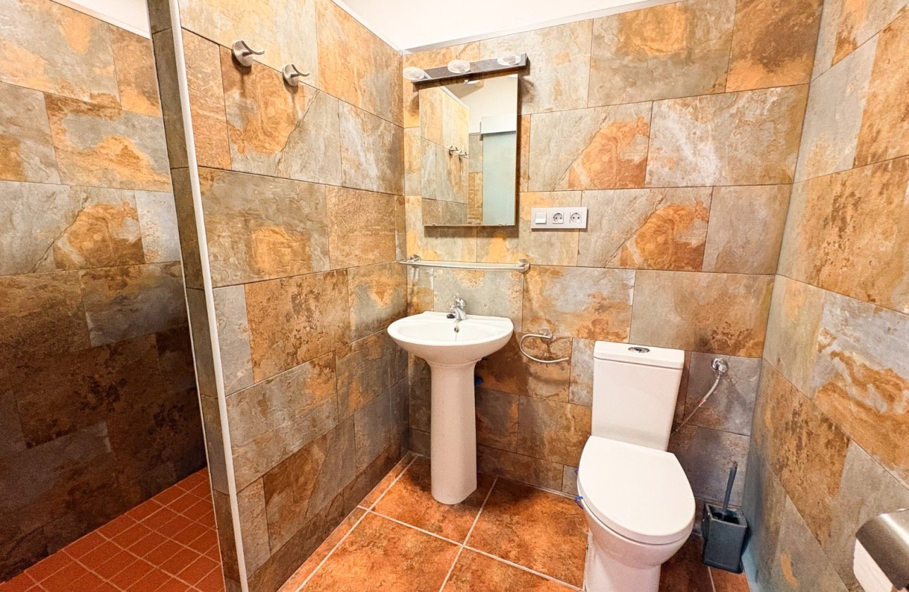 Resale - Villa - Crevillente