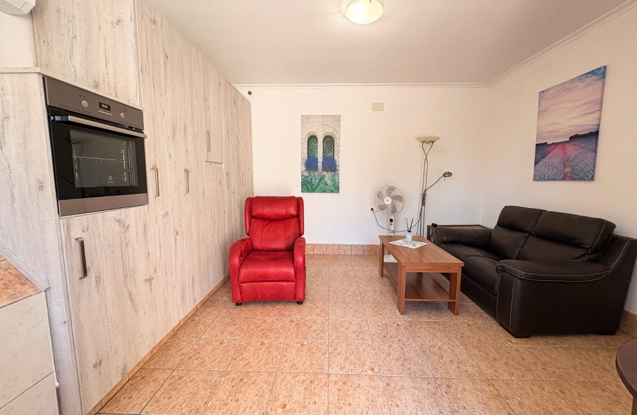 Resale - Villa - Crevillente