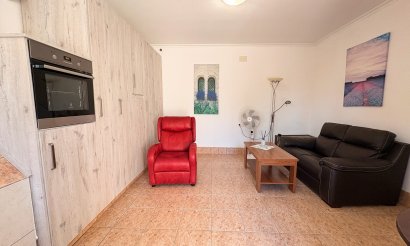 Resale - Villa - Crevillente