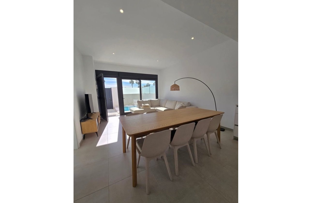 Reventa - Villa / Semi detached - Torre Pacheco