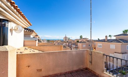 Revente - Maison de ville - Punta Prima