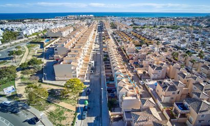 Revente - Maison de ville - Punta Prima