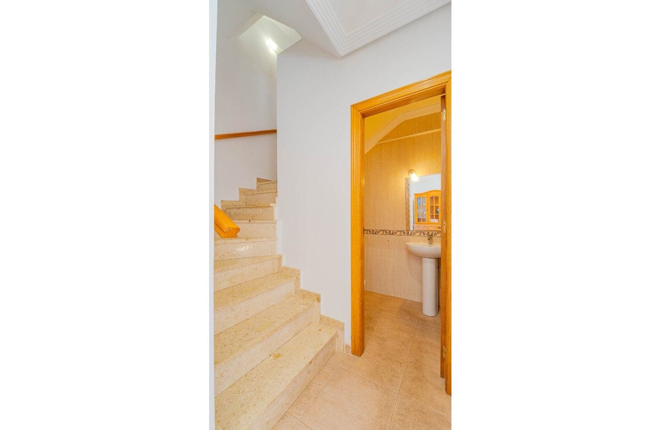 Revente - Maison de ville - Punta Prima