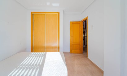 Revente - Maison de ville - Punta Prima