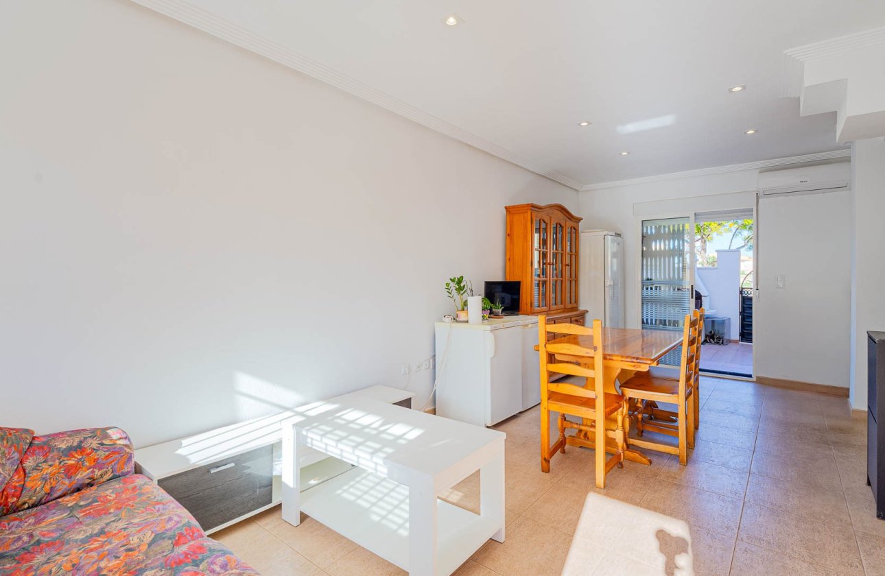 Revente - Maison de ville - Punta Prima