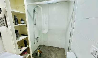 Reventa - Apartamento / piso - Torrevieja - Playa del Acequión