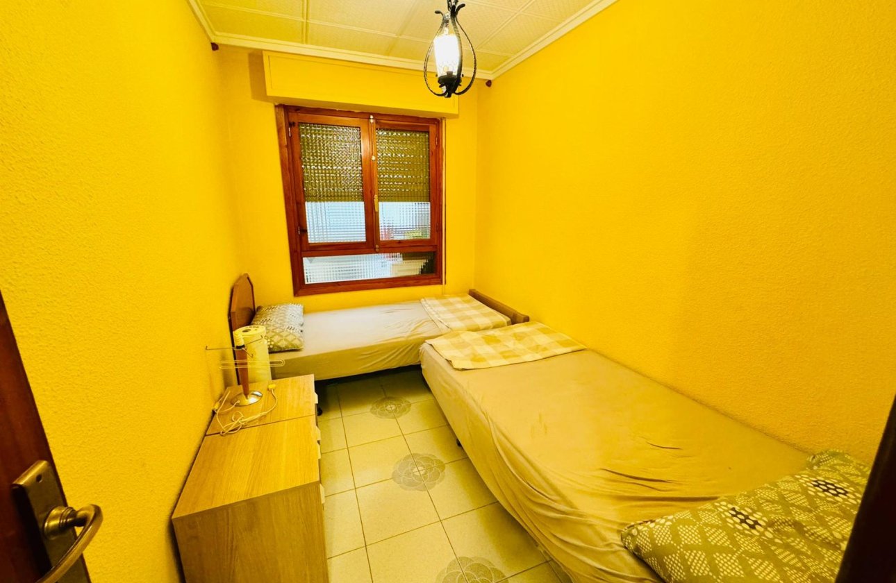 Reventa - Apartamento / piso - Torrevieja - Playa del Acequión