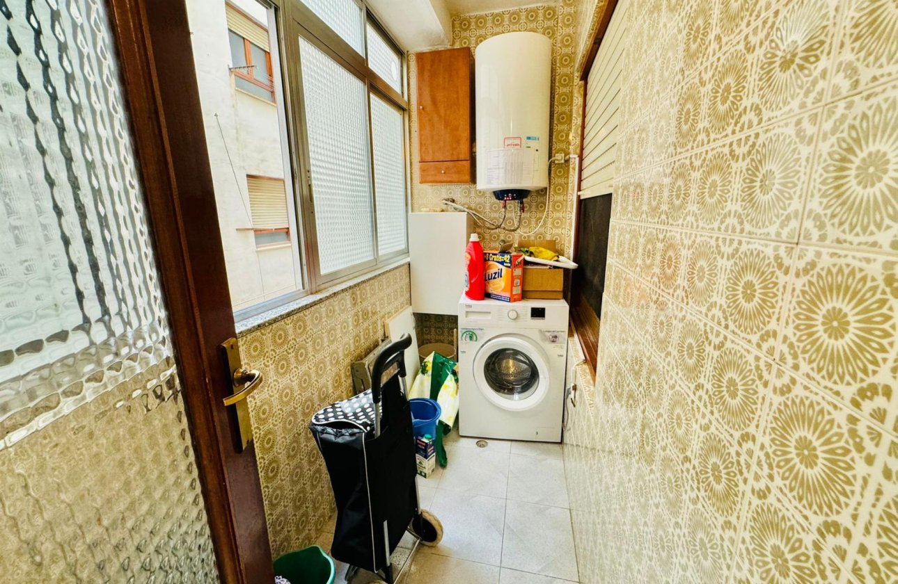 Reventa - Apartamento / piso - Torrevieja - Playa del Acequión