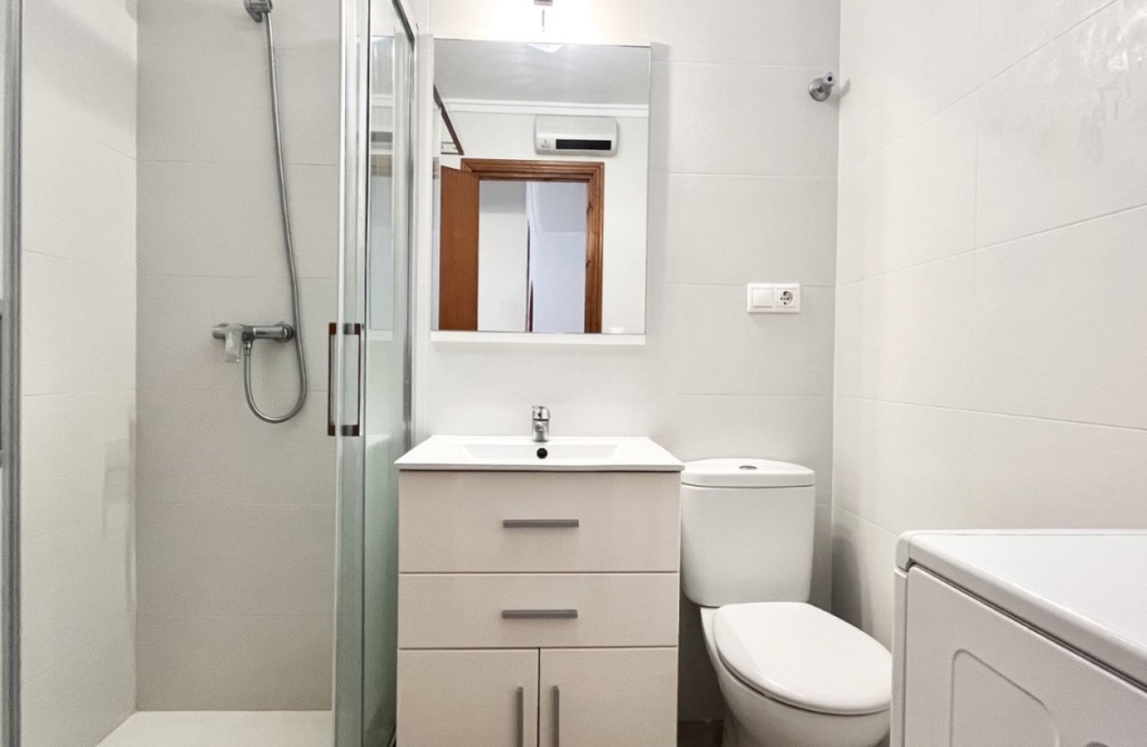 Revente - Maison de ville - Torrevieja - La Siesta - El Salado -  Torreta