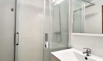 Revente - Maison de ville - Torrevieja - La Siesta - El Salado -  Torreta