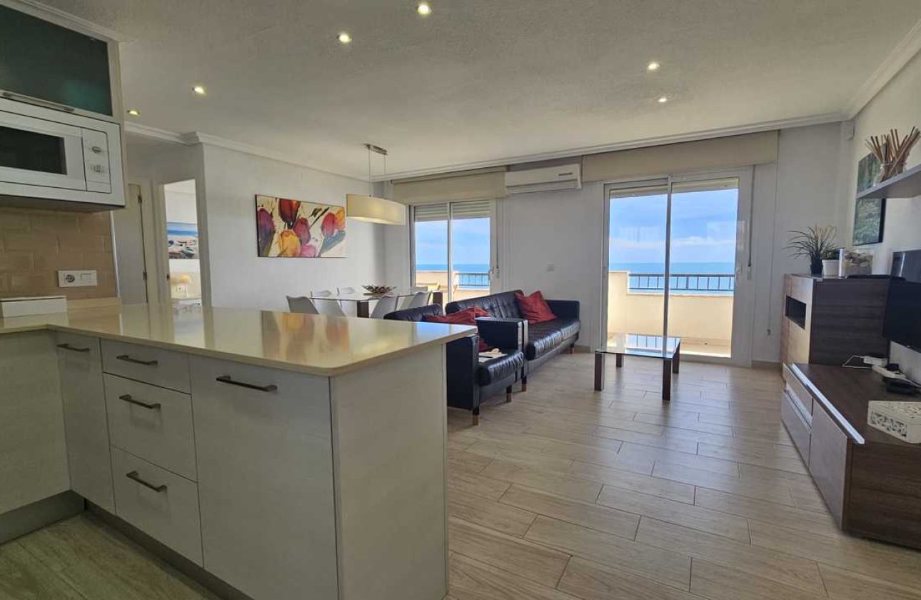 Resale - Apartment / flat - Mil Palmeras