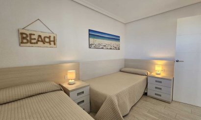 Resale - Apartment / flat - Mil Palmeras