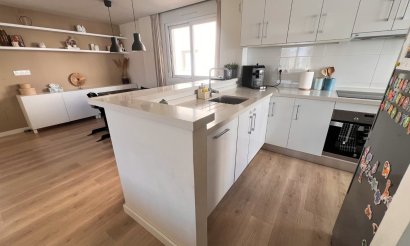 Resale - Villa - Torrevieja