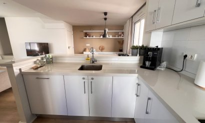 Resale - Villa - Torrevieja