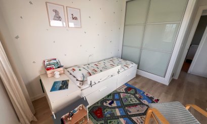 Resale - Villa - Torrevieja