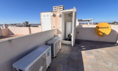 Resale - Villa - Torrevieja