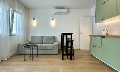 Reventa - Apartamento / piso - San Miguel de Salinas - Las filipinas