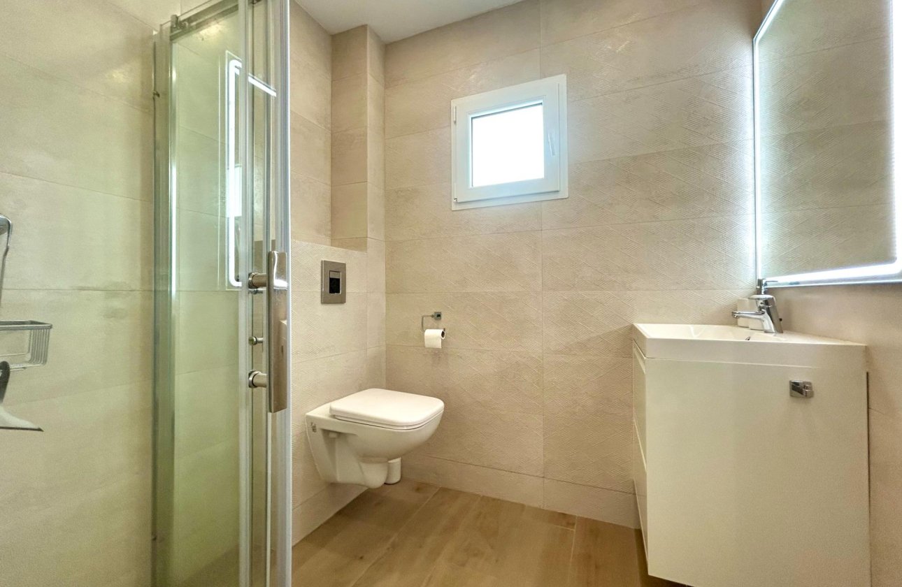 Reventa - Apartamento / piso - San Miguel de Salinas - Las filipinas