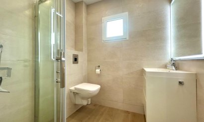 Reventa - Apartamento / piso - San Miguel de Salinas - Las filipinas