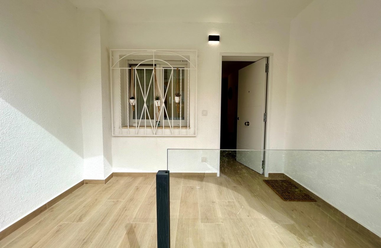 Reventa - Apartamento / piso - San Miguel de Salinas - Las filipinas