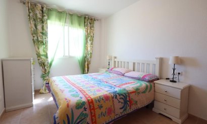 Resale - Apartment / flat - Orihuela Costa - Campoamor