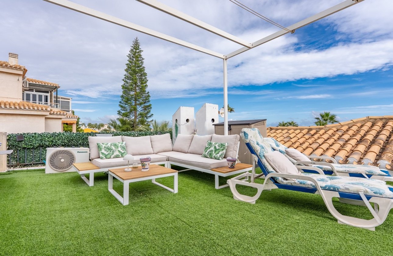 Resale - Villa - Orihuela Costa - Playa Flamenca