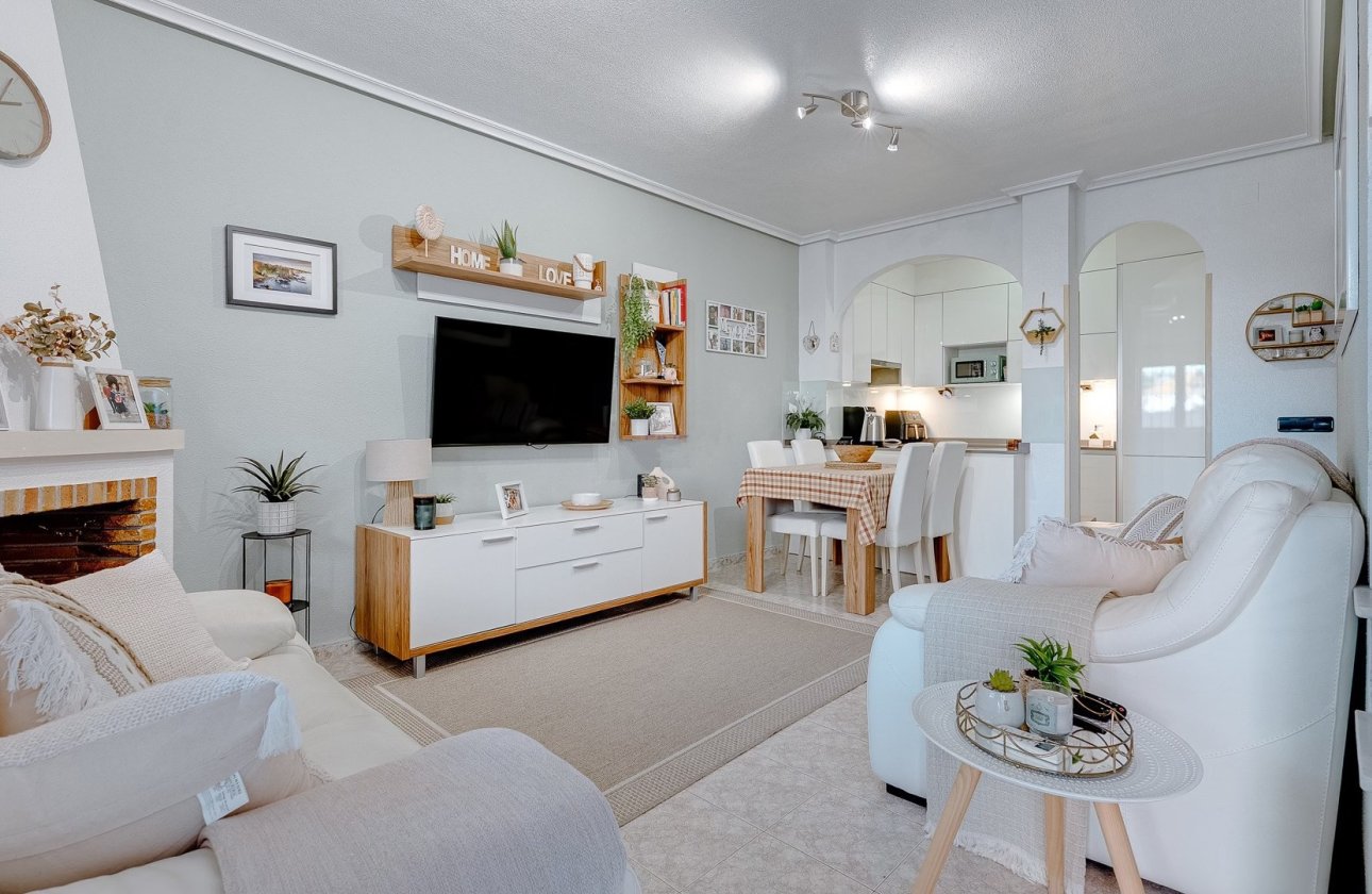 Resale - Villa - Orihuela Costa - Playa Flamenca