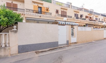 Resale - Villa - Orihuela Costa - Playa Flamenca