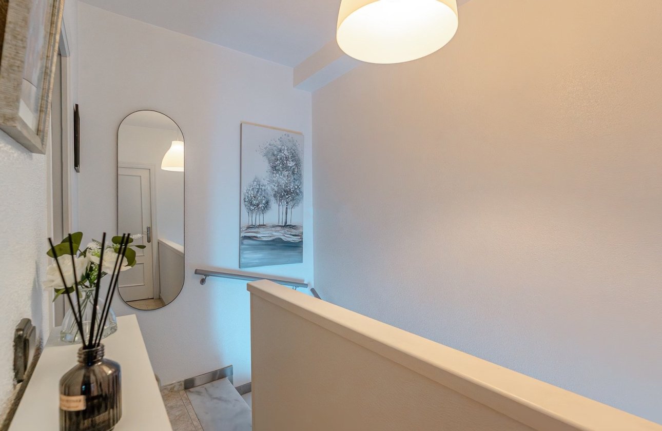 Resale - Villa - Orihuela Costa - Playa Flamenca