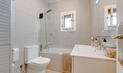 Resale - Villa - Orihuela Costa - Playa Flamenca