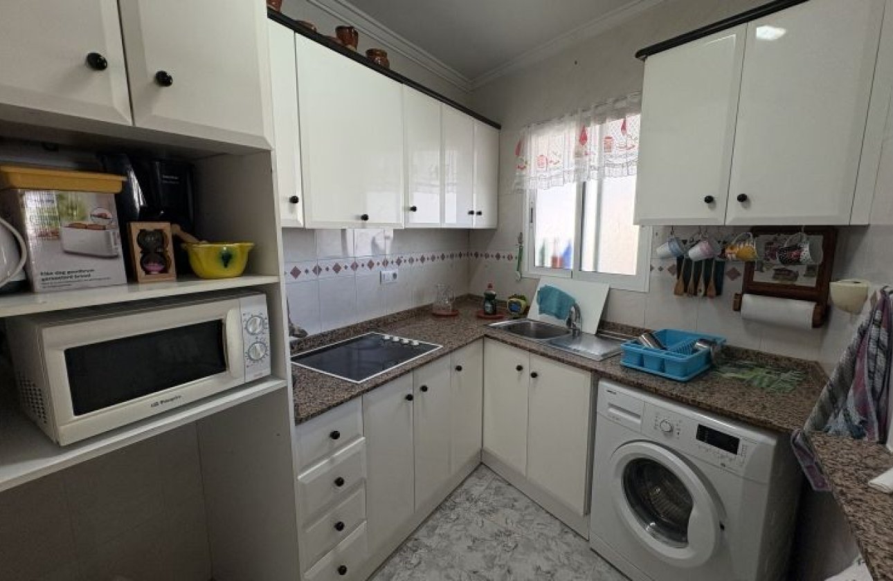 Resale - Apartment / flat - Torrevieja