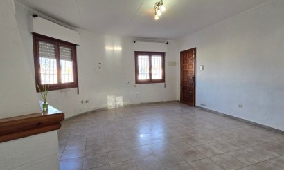 Reventa - Villa - Torrevieja - El Chaparal