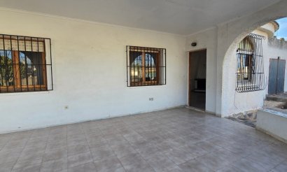 Reventa - Villa - Torrevieja - El Chaparal