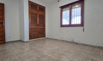 Reventa - Villa - Torrevieja - El Chaparal
