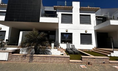 Resale - Bungalow - Pilar de la Horadada