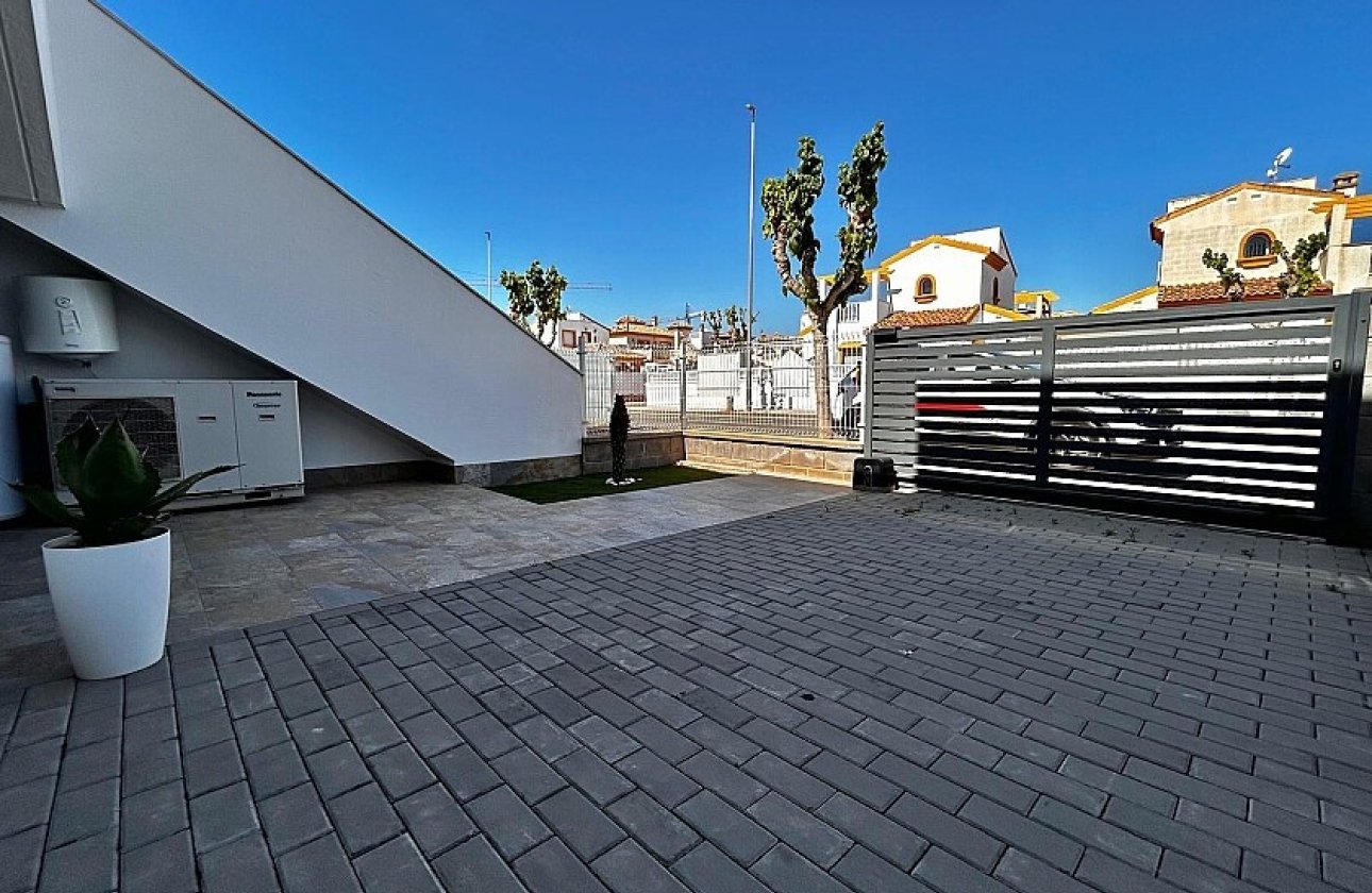 Resale - Bungalow - Pilar de la Horadada