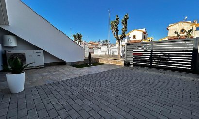 Resale - Bungalow - Pilar de la Horadada