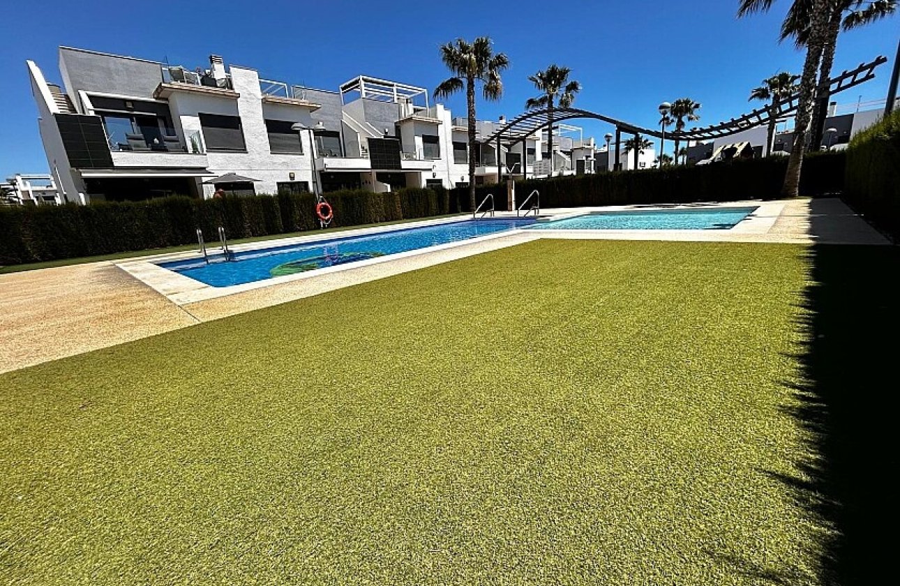 Resale - Bungalow - Pilar de la Horadada