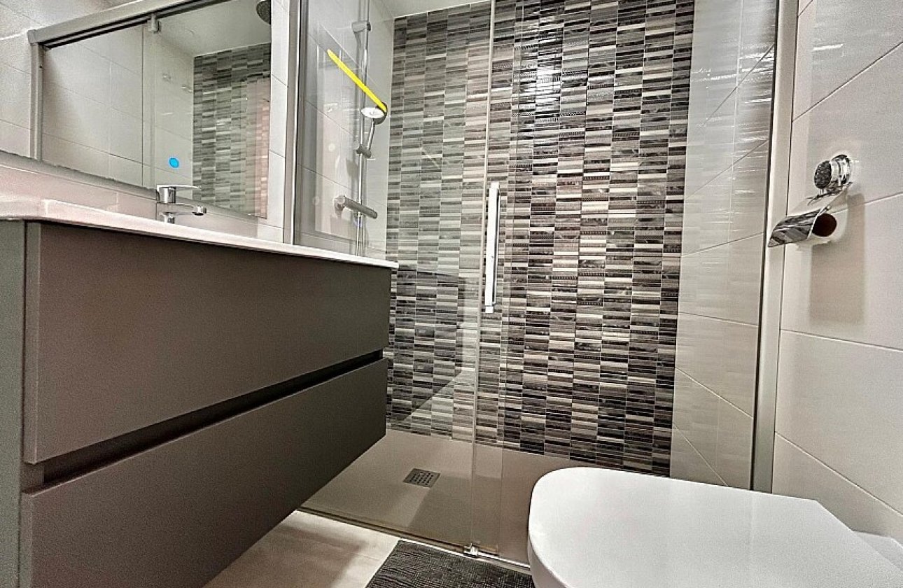 Resale - Bungalow - Pilar de la Horadada