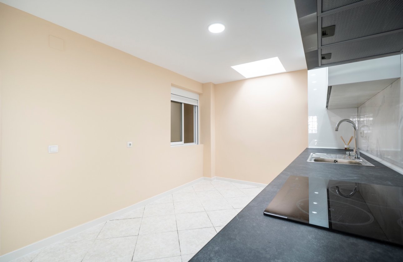 Resale - Bungalow - Torrevieja - El Chaparral