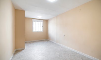 Resale - Bungalow - Torrevieja - El Chaparral