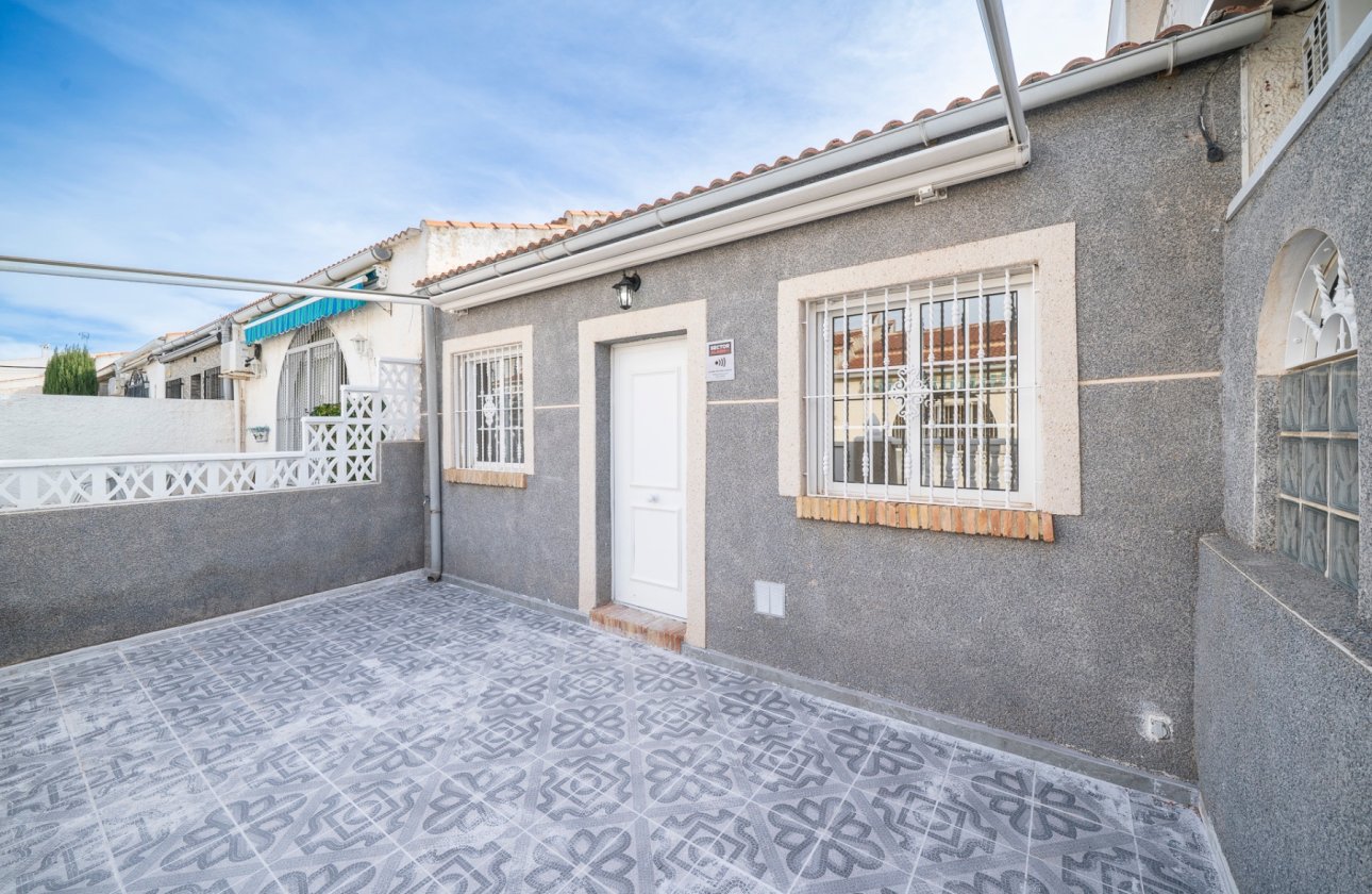Resale - Bungalow - Torrevieja - El Chaparral
