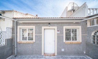 Resale - Bungalow - Torrevieja - El Chaparral