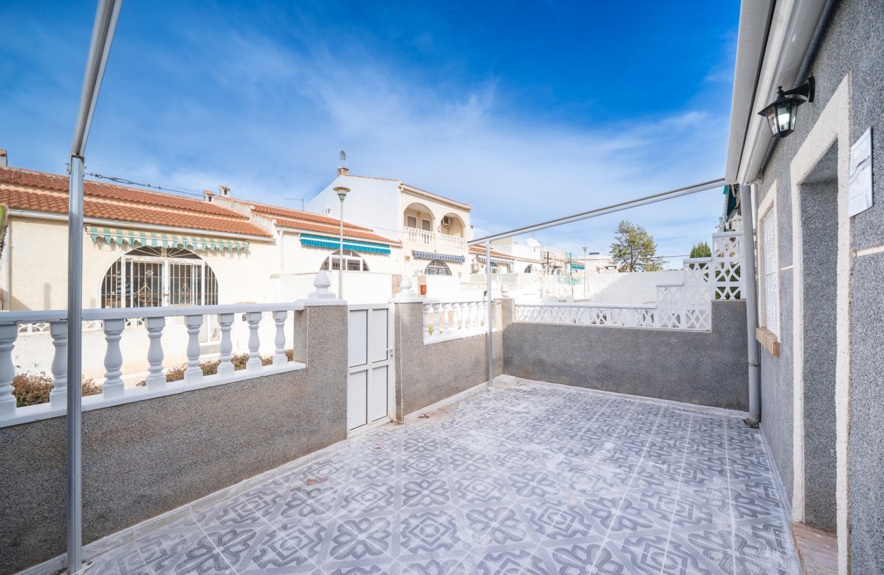 Resale - Bungalow - Torrevieja - El Chaparral