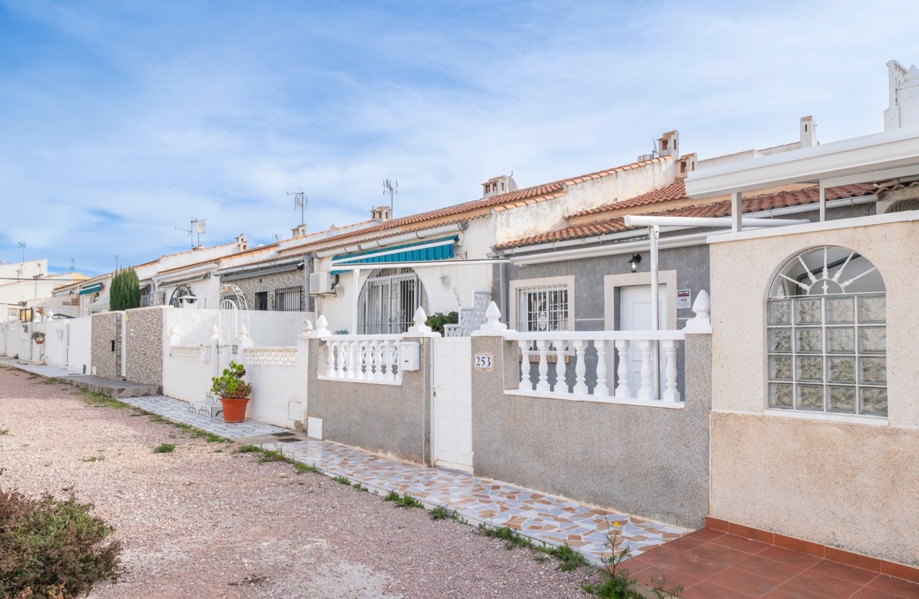 Resale - Bungalow - Torrevieja - El Chaparral