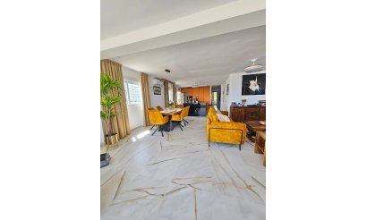 Resale - Apartment / flat - Altea