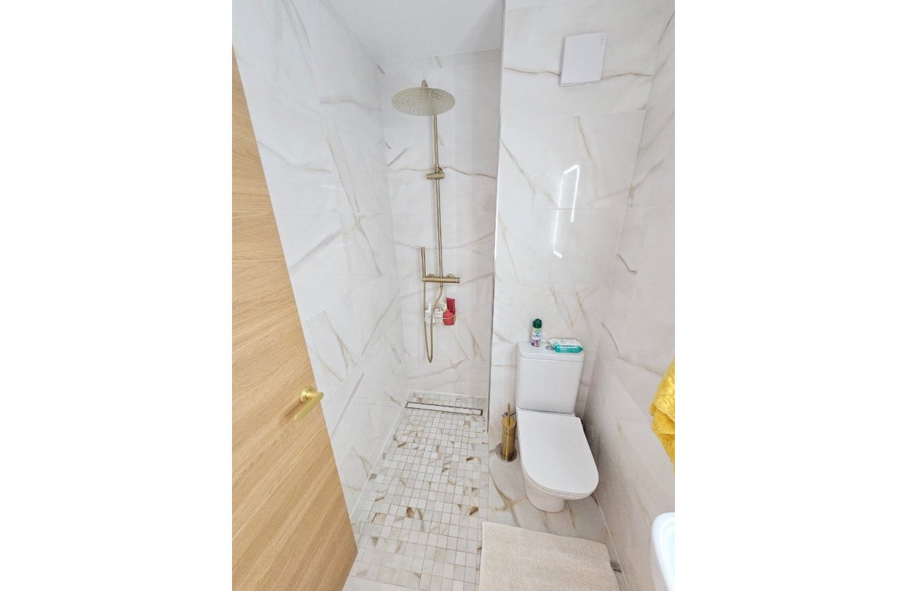 Resale - Apartment / flat - Altea