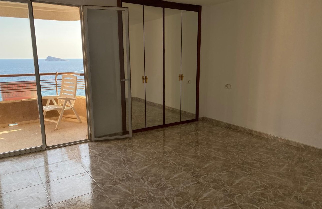 Reventa - Apartamento / piso - Benidorm - 1ª Linea De Playa