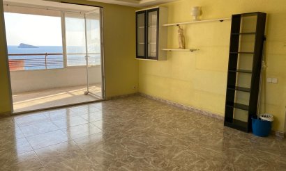 Reventa - Apartamento / piso - Benidorm - 1ª Linea De Playa